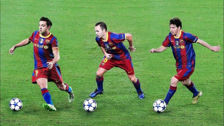Bong Da Phong Cach Tiki taka Hoi Tho Nghe Thuat Nhip Dieu